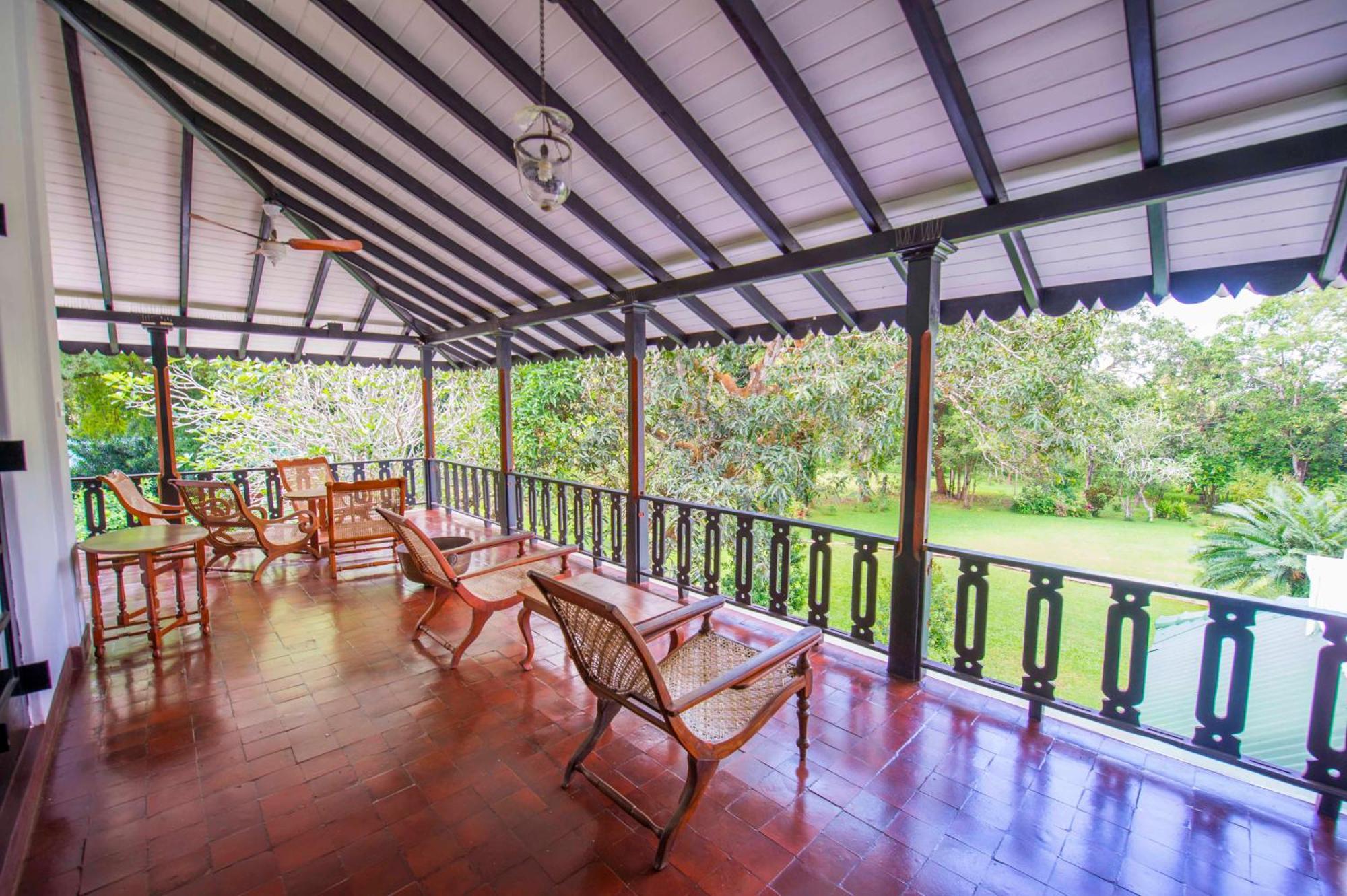 Horathapola Estate Hotel Marawila Bagian luar foto