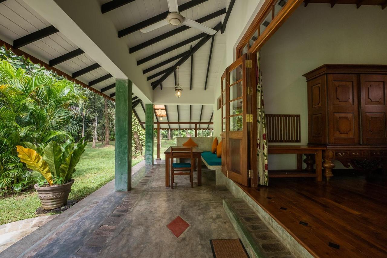 Horathapola Estate Hotel Marawila Bagian luar foto